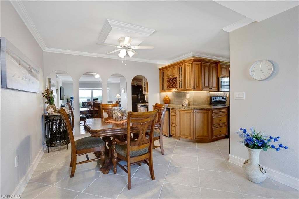25740 Hickory BLVD D 240-7