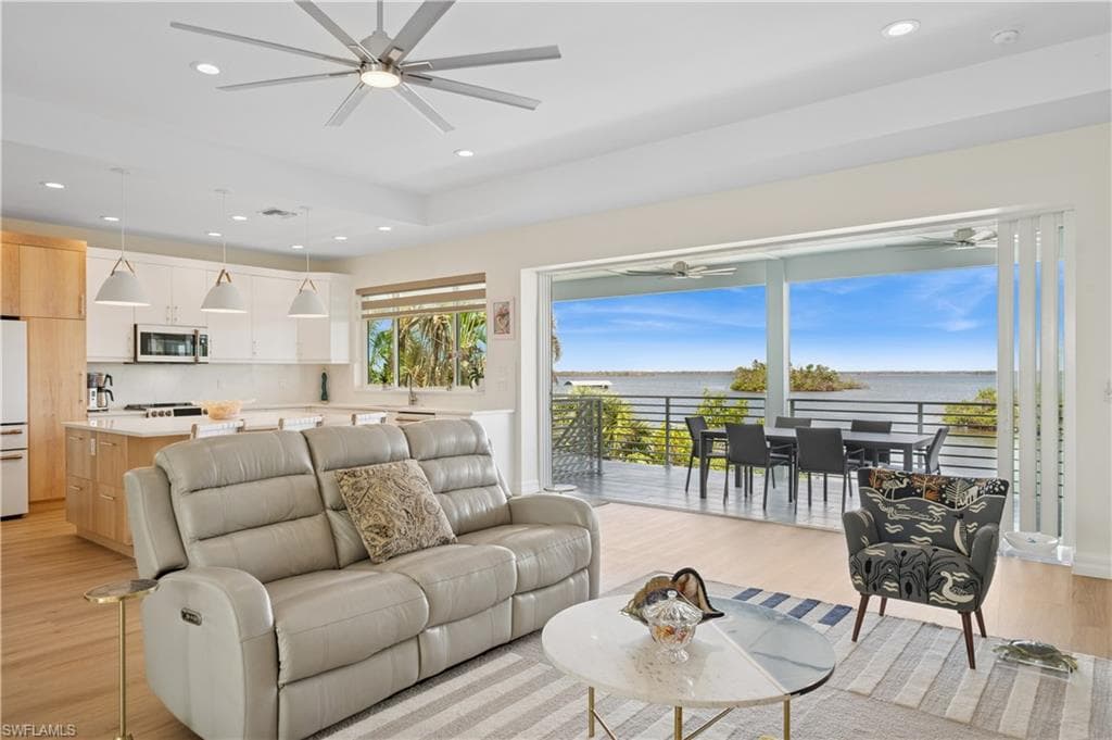 21521 Widgeon TER, FORT MYERS BEACH FL 33931-9