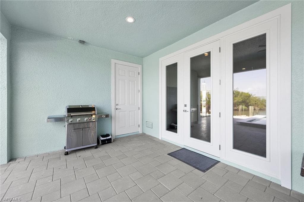 21521 Widgeon TER, FORT MYERS BEACH FL 33931-43