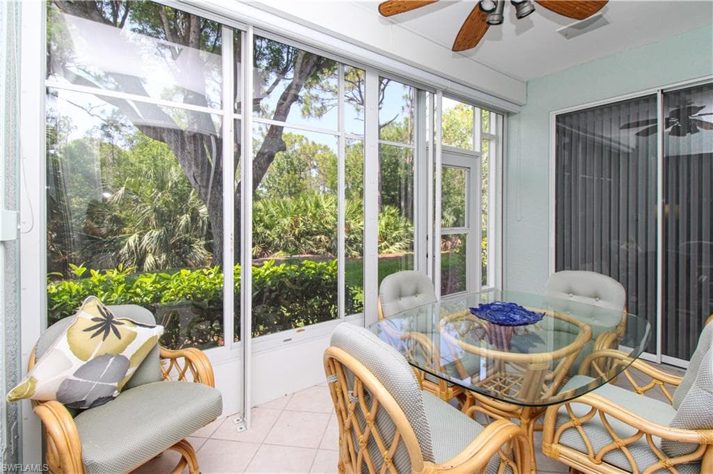 817 Carrick Bend CIR # 101, NAPLES FL 34110-47