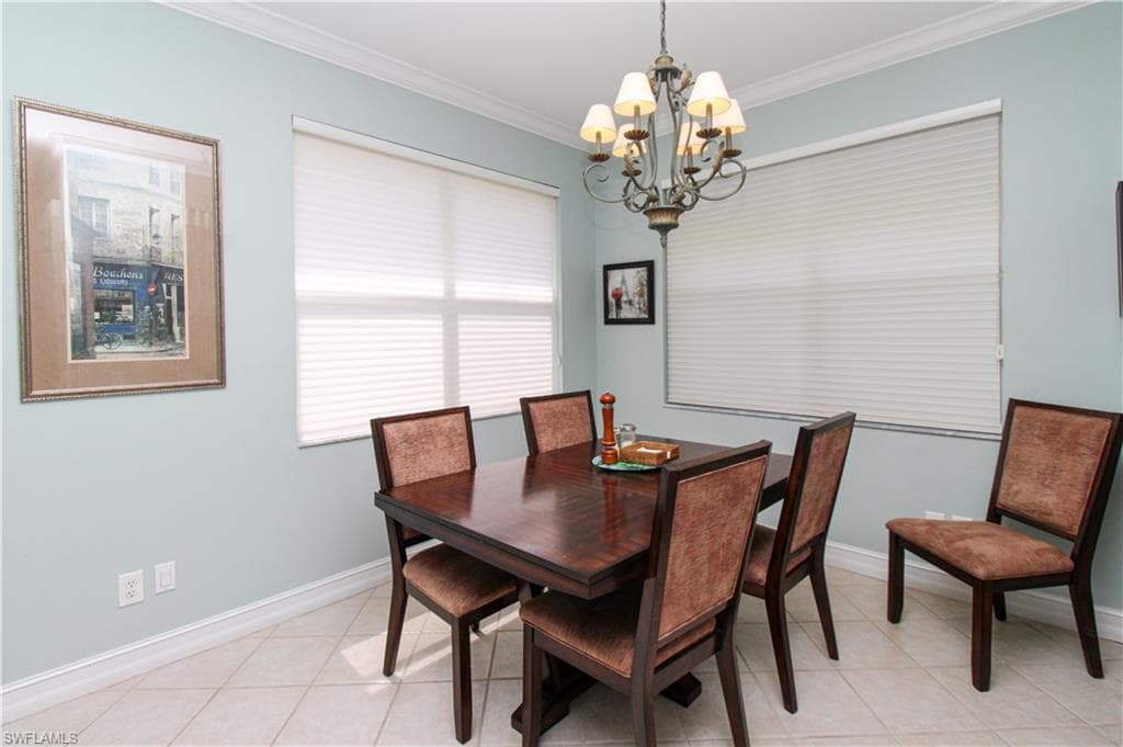 817 Carrick Bend CIR # 101, NAPLES FL 34110-28