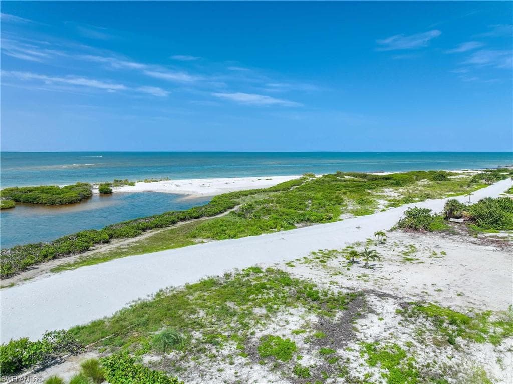 8088 Estero BLVD, FORT MYERS BEACH FL 33931-36