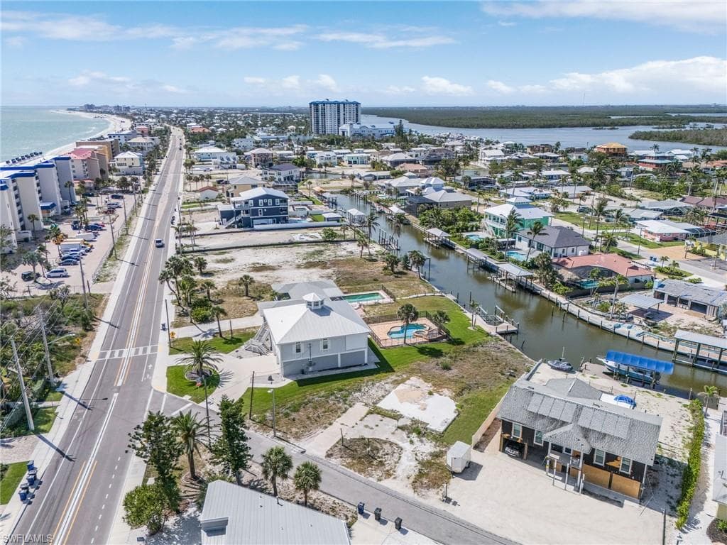 5199 Avenida Pescadora, FORT MYERS BEACH FL 33931-16