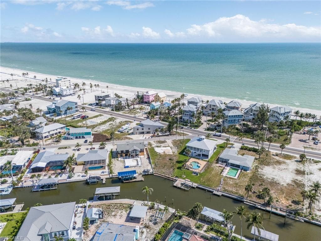 5199 Avenida Pescadora, FORT MYERS BEACH FL 33931-10