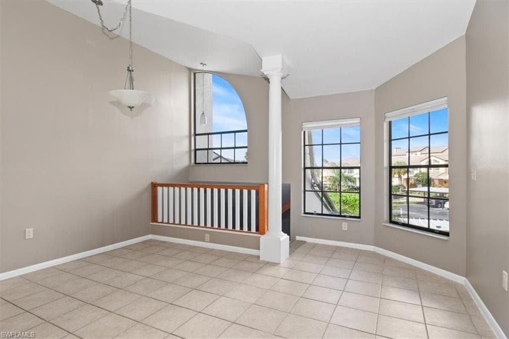 17260 Eagle TRCE # 10, FORT MYERS FL 33908-13