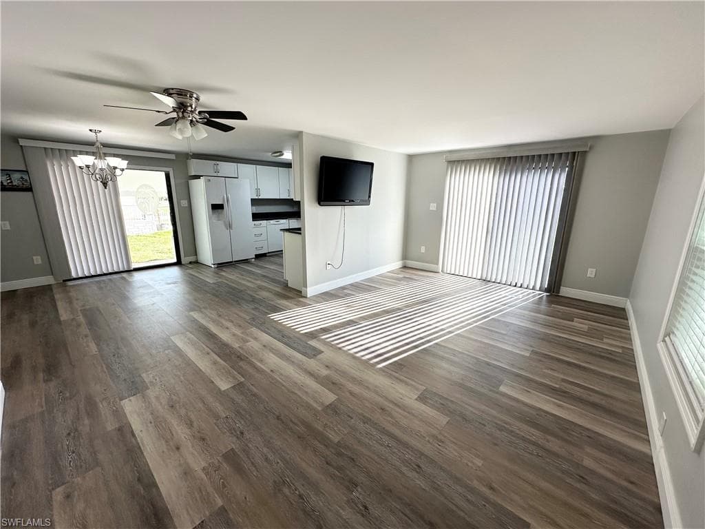 16091 Siesta DR, FORT MYERS FL 33908-10