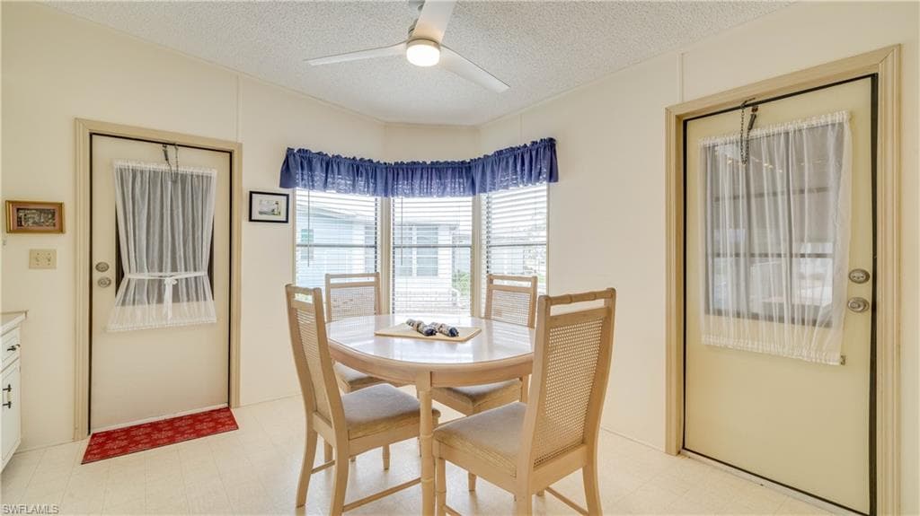 419 Horizon DR, NORTH FORT MYERS FL 33903-6