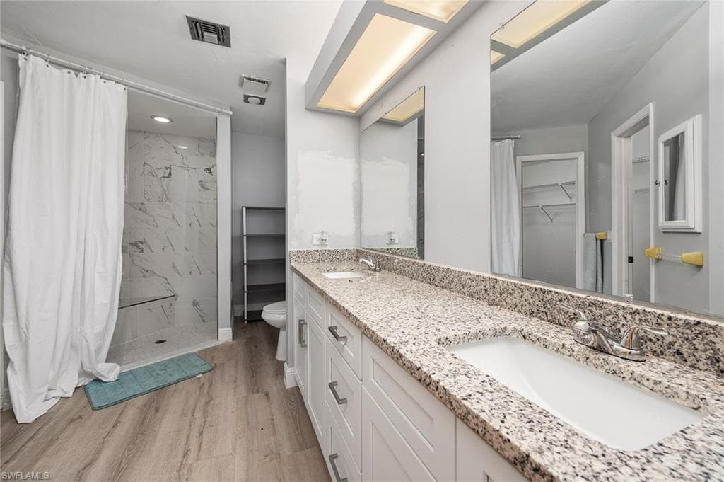 123 Placid DR, FORT MYERS FL 33919-22