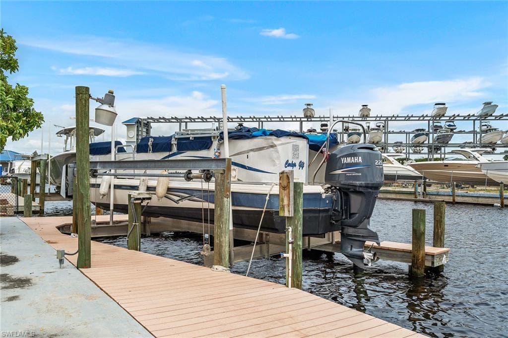 123 Placid DR, FORT MYERS FL 33919-29