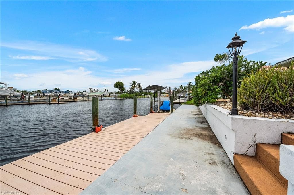 123 Placid DR, FORT MYERS FL 33919-30