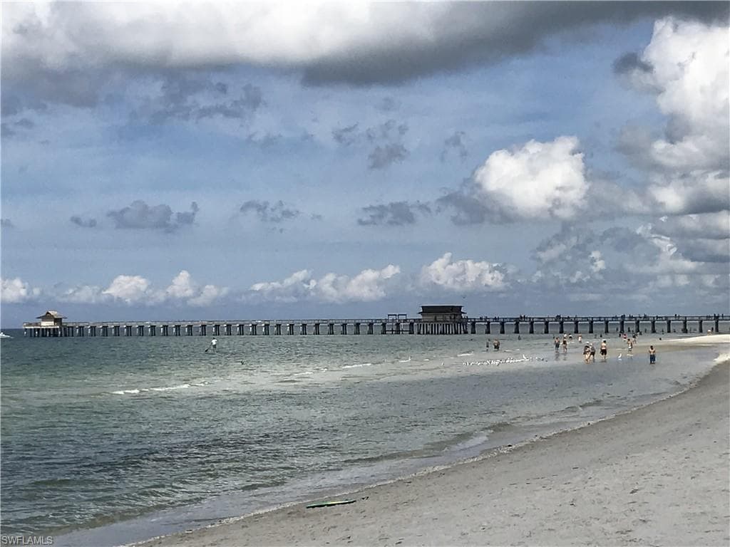 13379 Silktail DR, NAPLES FL 34109-25