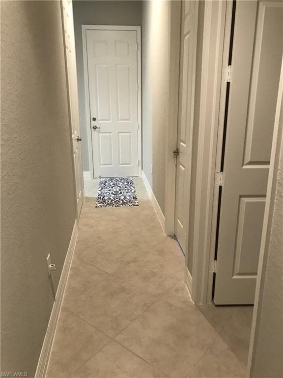 13379 Silktail DR, NAPLES FL 34109-17