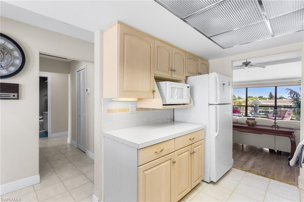 4210 SE 20th PL # A8, CAPE CORAL FL 33904-26