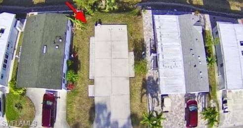 276 Bass LN, NAPLES FL 34114-1