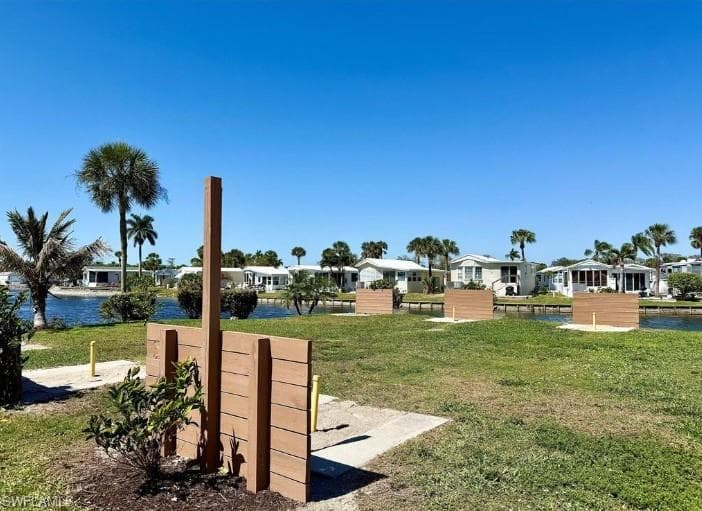 276 Bass LN, NAPLES FL 34114-31