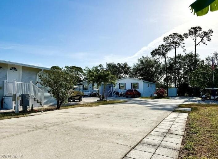 276 Bass LN, NAPLES FL 34114-3