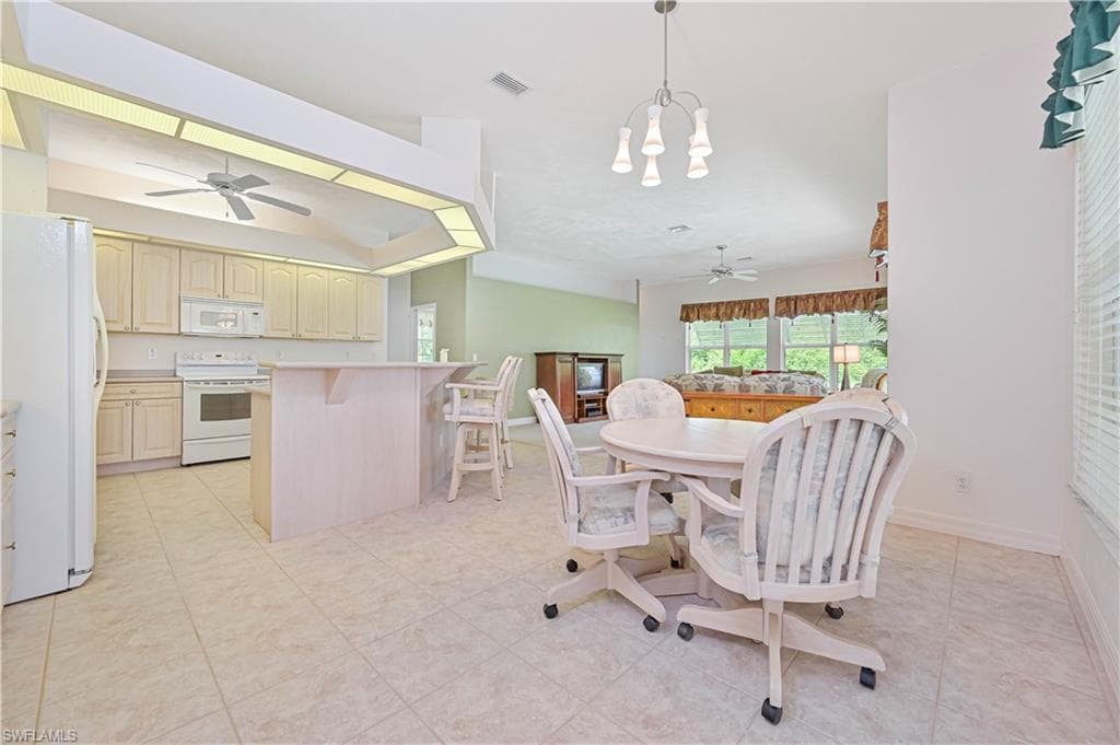 4255 Perth CT, NORTH FORT MYERS FL 33903-7