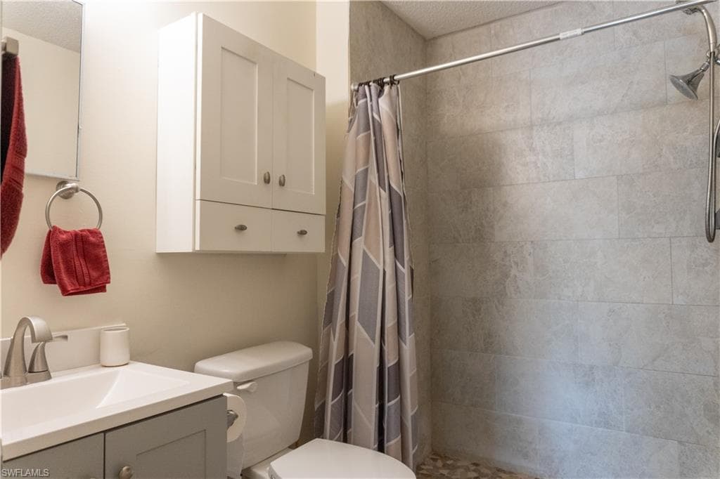 1165 Palm AVE # 8A, NORTH FORT MYERS FL 33903-12