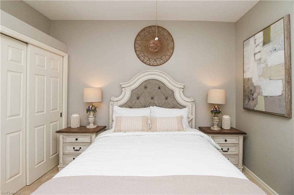 8217 Parkstone PL # 102, NAPLES FL 34120-27