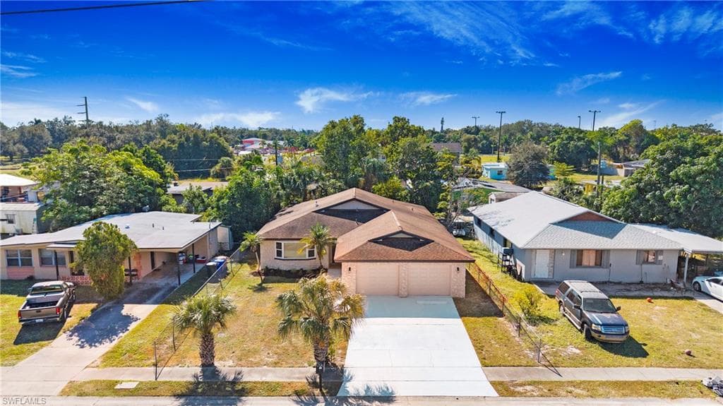 3148 APACHE ST, FORT MYERS FL 33916-1