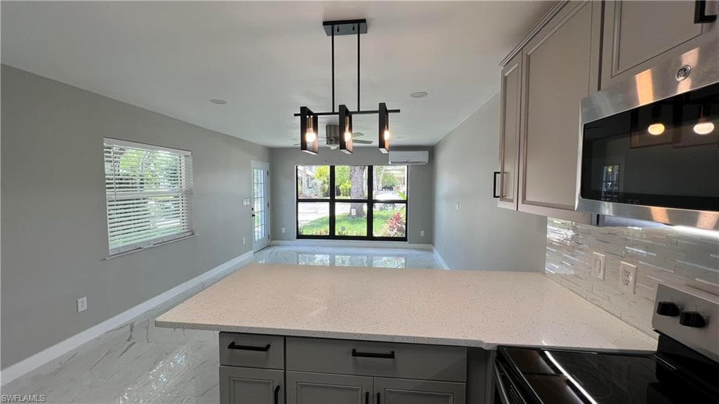 2615/2617 Michigan AVE, FORT MYERS FL 33916-3