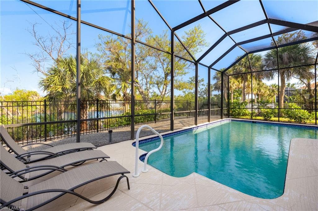 1283 Par View DR, SANIBEL FL 33957-22
