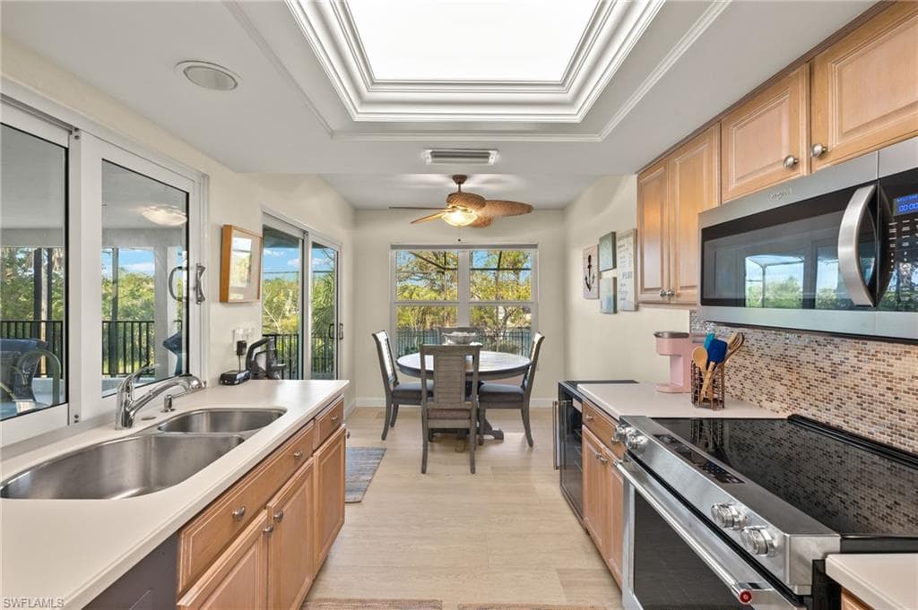 1283 Par View DR, SANIBEL FL 33957-9