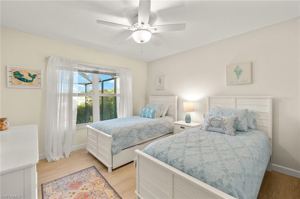 1283 Par View DR, SANIBEL FL 33957-17