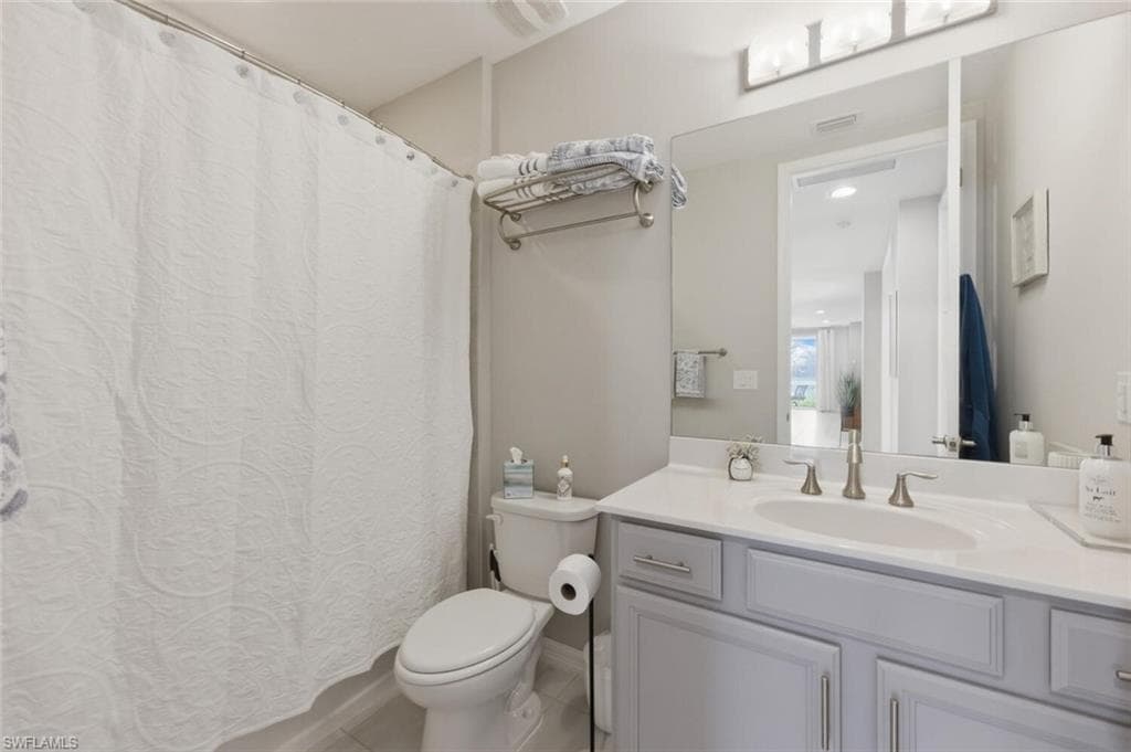 14827 Edgewater CIR, NAPLES FL 34114-26