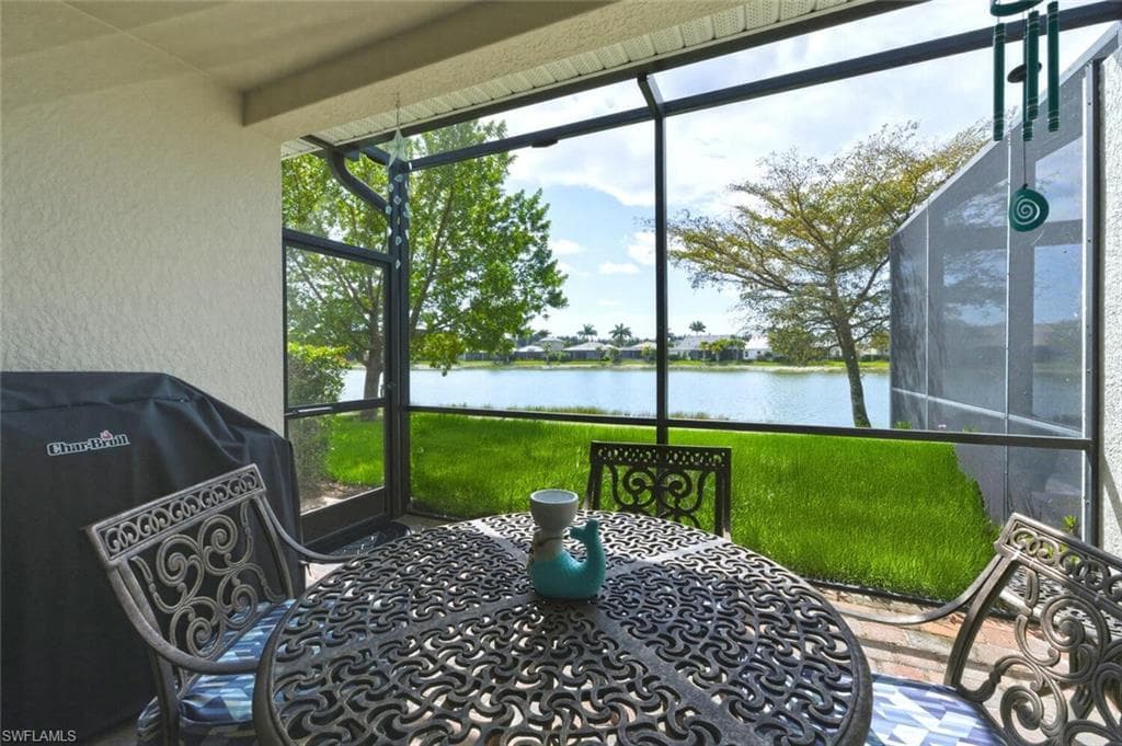 14827 Edgewater CIR, NAPLES FL 34114-29