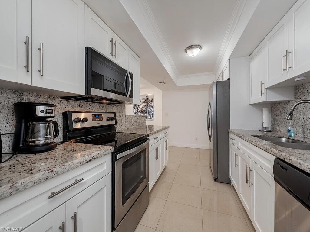 3635 Boca Ciega DR # 301, NAPLES FL 34112-5