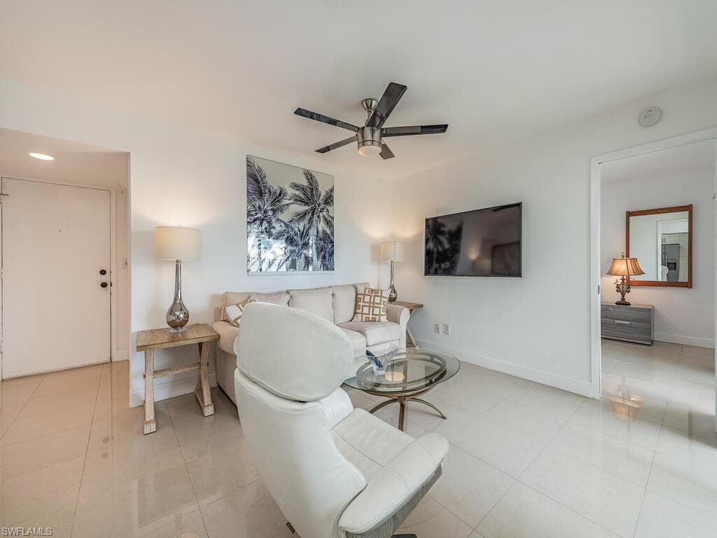 3635 Boca Ciega DR # 301, NAPLES FL 34112-2