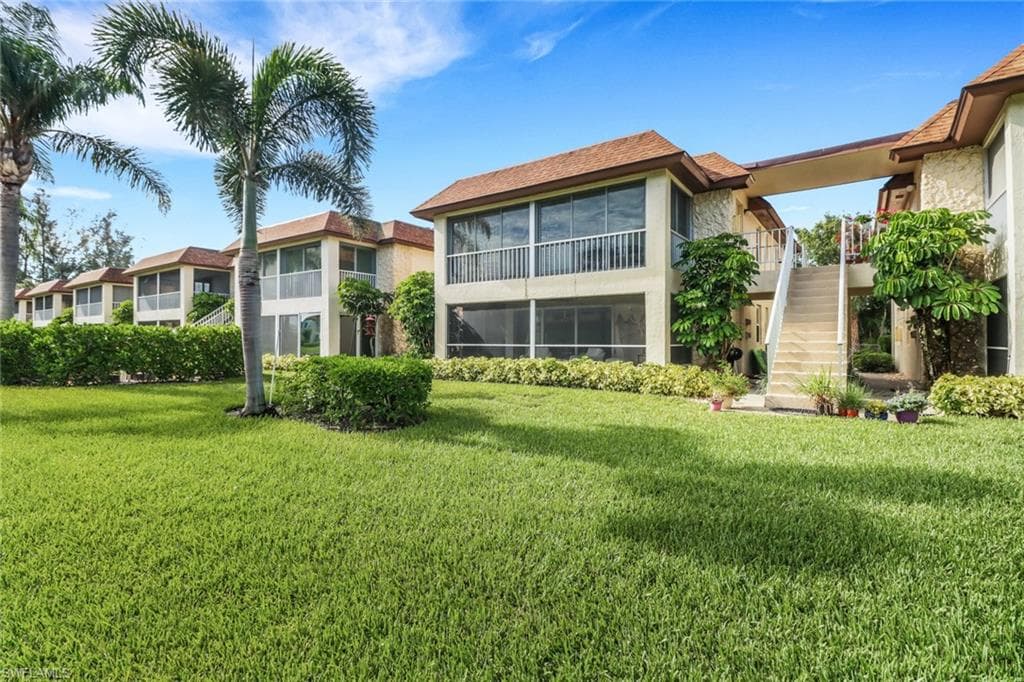 1155 Sandpiper ST # D4, NAPLES FL 34102-1
