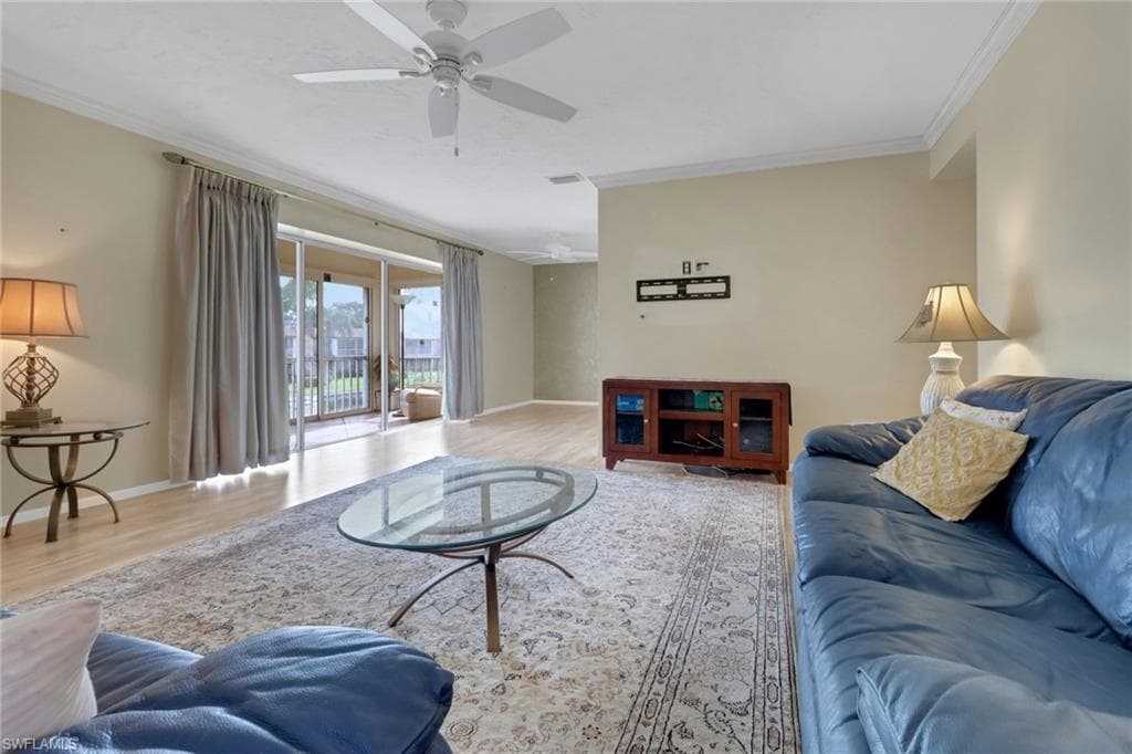 1155 Sandpiper ST # D4, NAPLES FL 34102-4