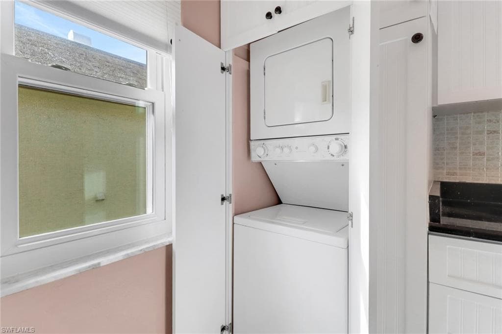 1155 Sandpiper ST # D4, NAPLES FL 34102-34