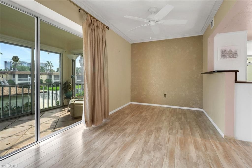 1155 Sandpiper ST # D4, NAPLES FL 34102-28