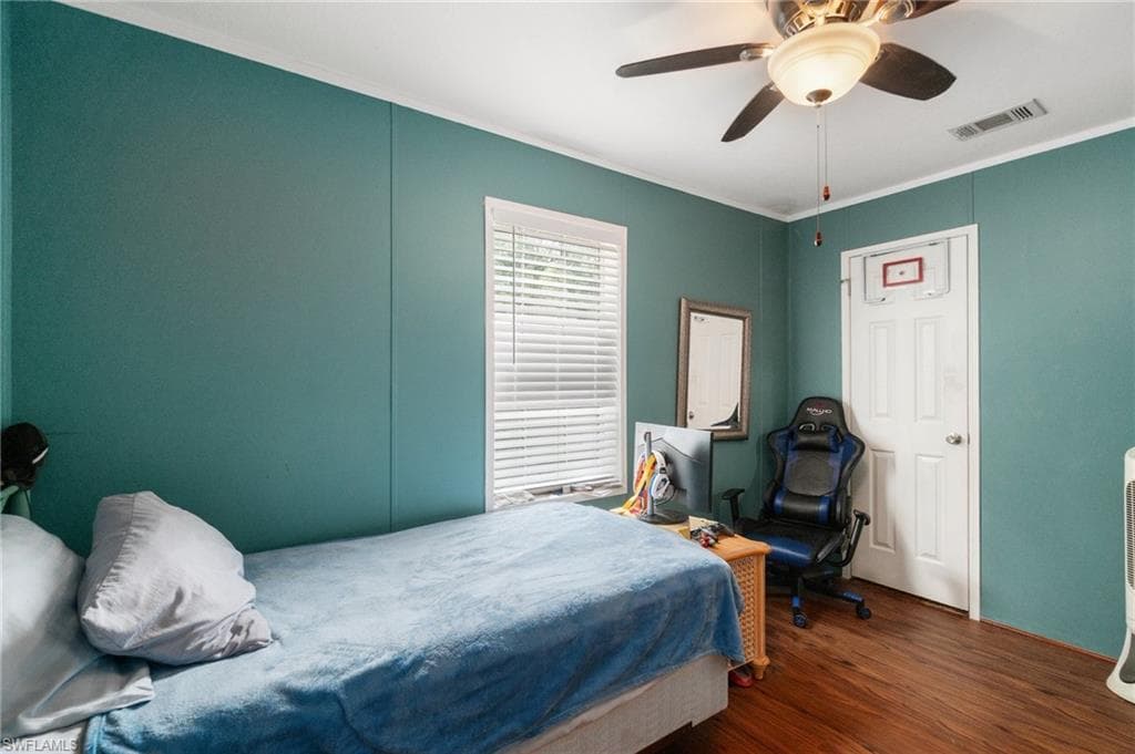 11068 New Moon CT, BONITA SPRINGS FL 34135-12