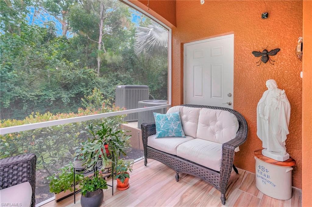 18273 Creekside Preserve LOOP # 101, FORT MYERS FL 33908-28