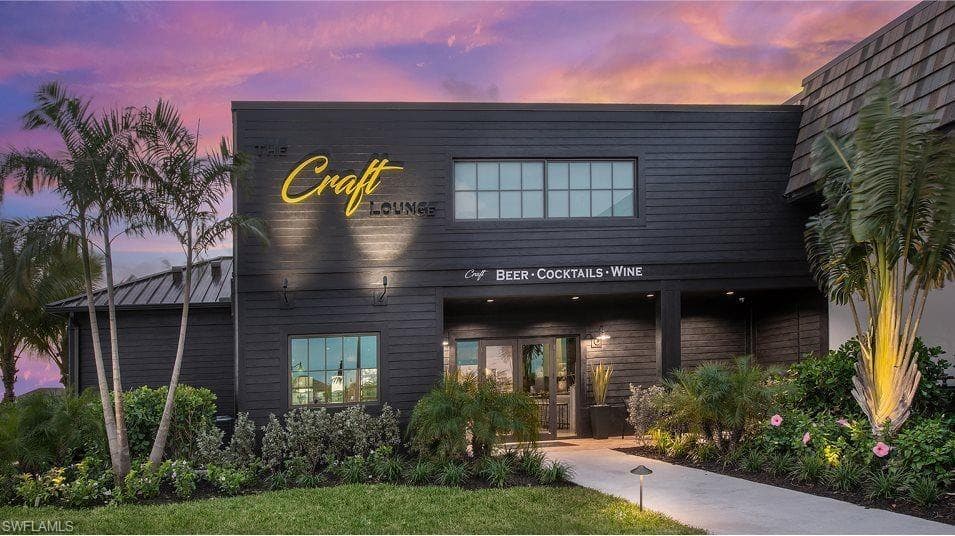 18311 Ridgeline DR, ESTERO FL 33928-25