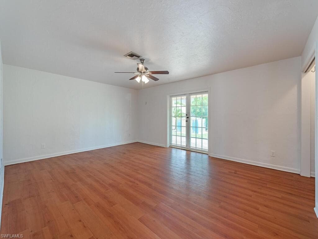 11596 Pawley AVE, BONITA SPRINGS FL 34135-5