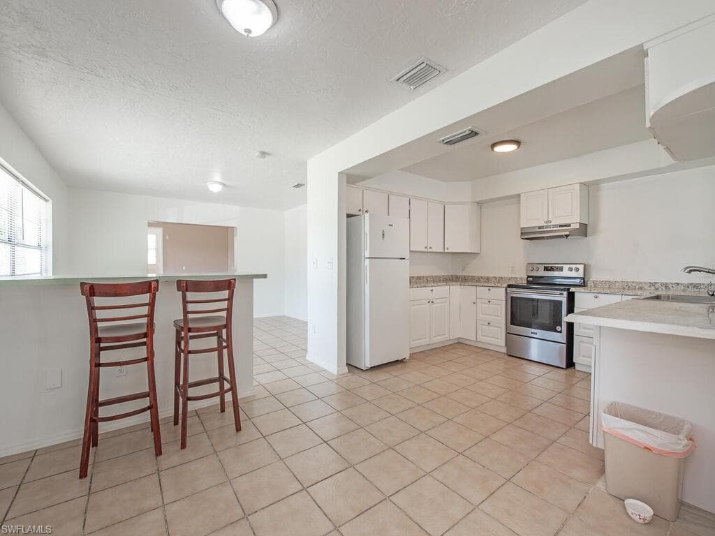 11596 Pawley AVE, BONITA SPRINGS FL 34135-4