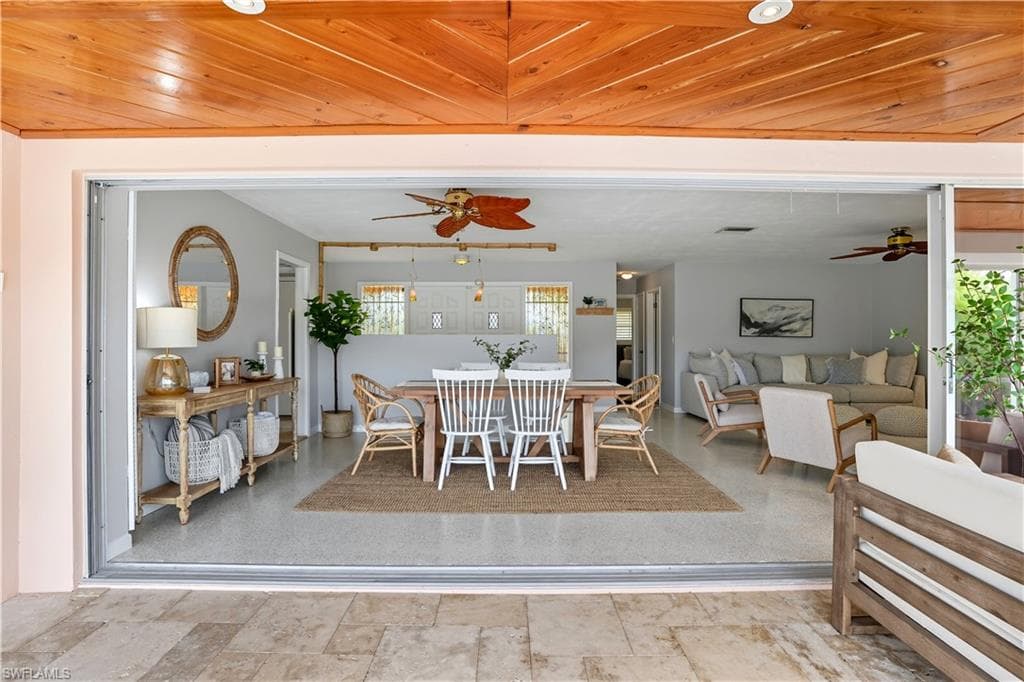 3332 19th AVE-34