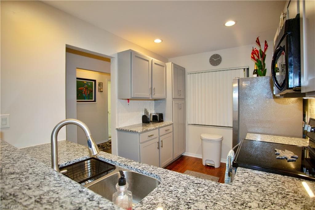 9871 Citadel LN # 208, BONITA SPRINGS FL 34135-12