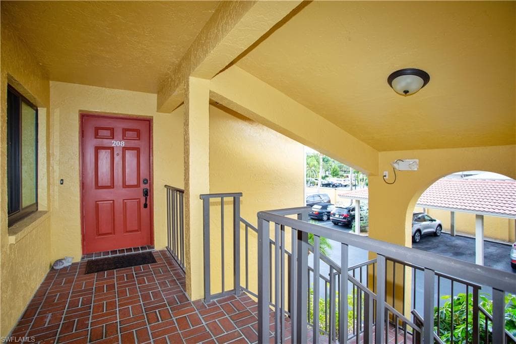 9871 Citadel LN # 208, BONITA SPRINGS FL 34135-7
