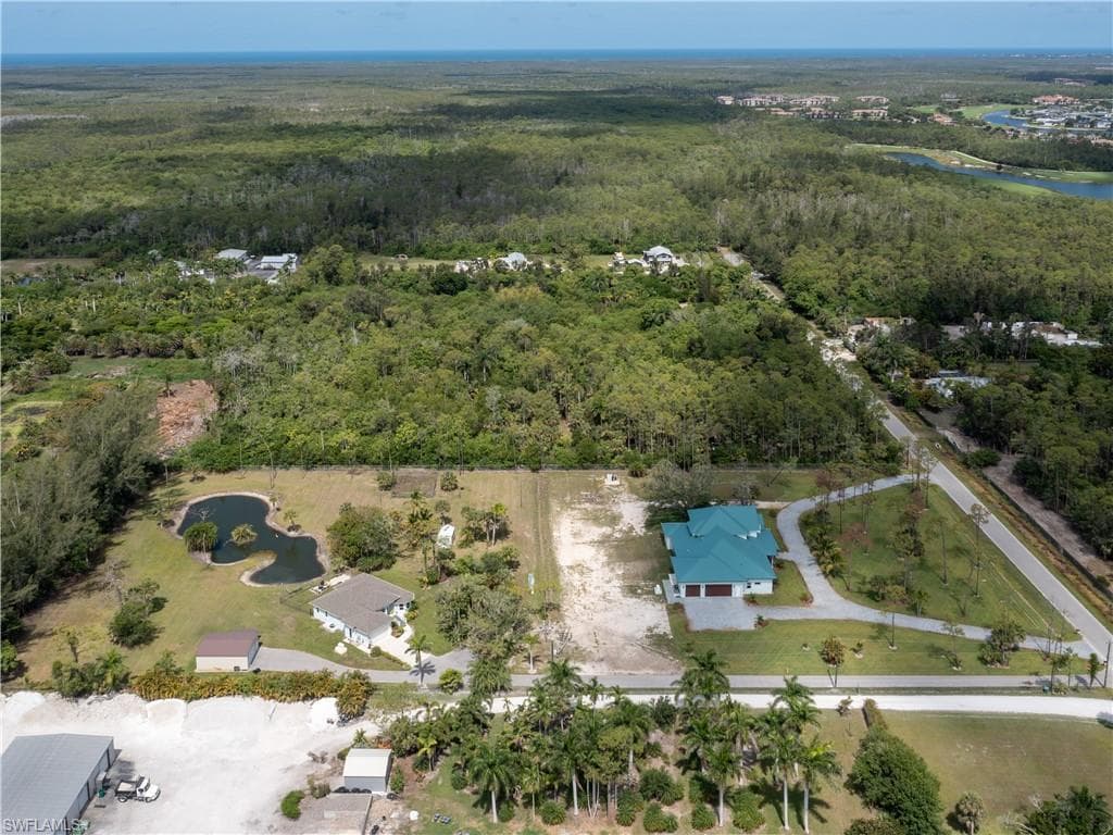 256 Price ST, NAPLES FL 34113-33
