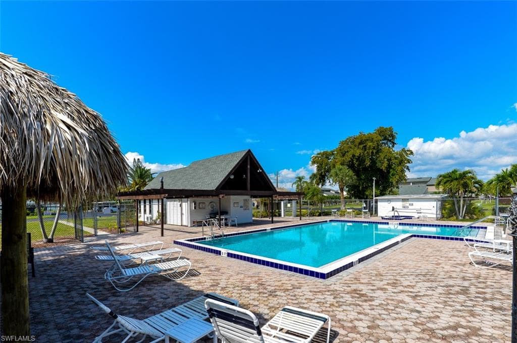 12964 Meadowood CT, FORT MYERS FL 33919-5