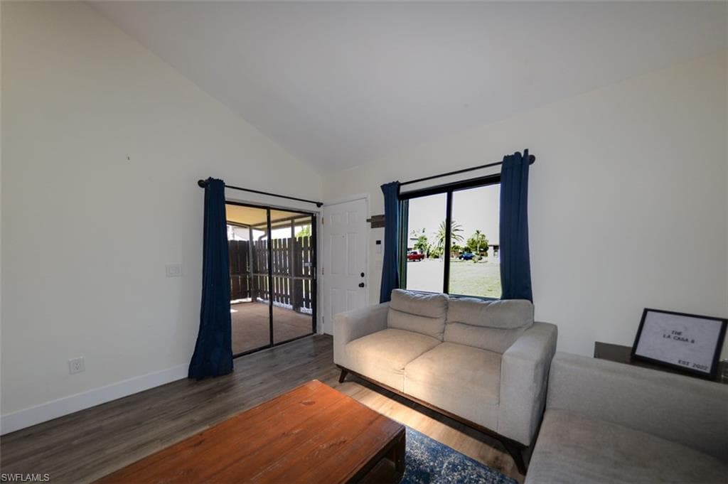 12964 Meadowood CT, FORT MYERS FL 33919-9