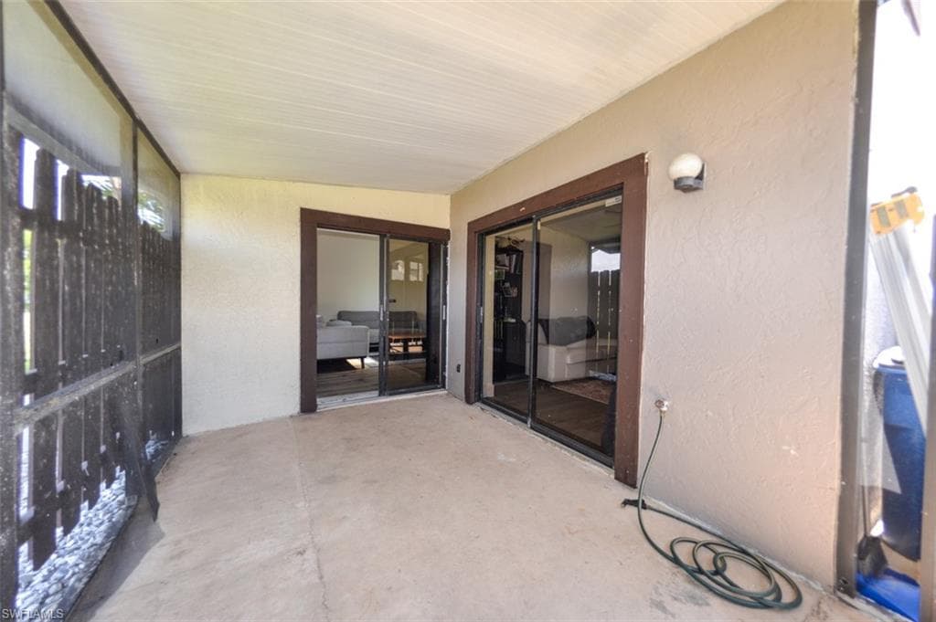 12964 Meadowood CT, FORT MYERS FL 33919-44