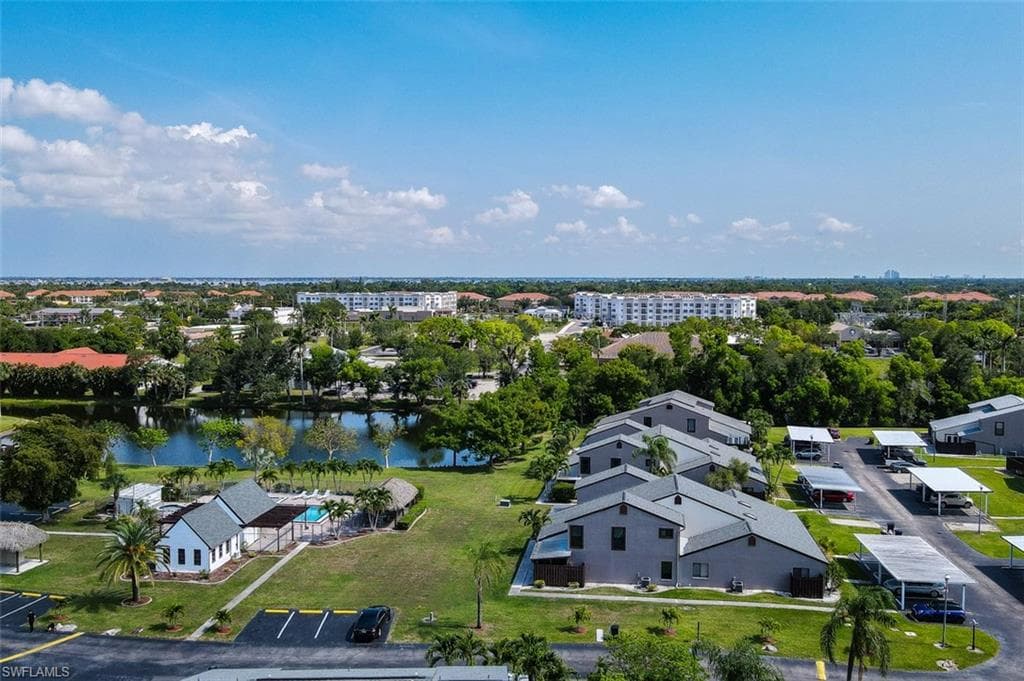 12964 Meadowood CT, FORT MYERS FL 33919-47