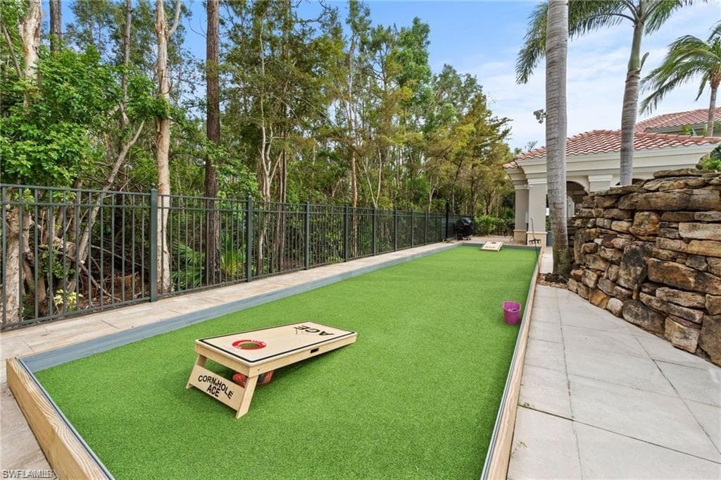 8531 Violeta ST # 203, ESTERO FL 34135-30